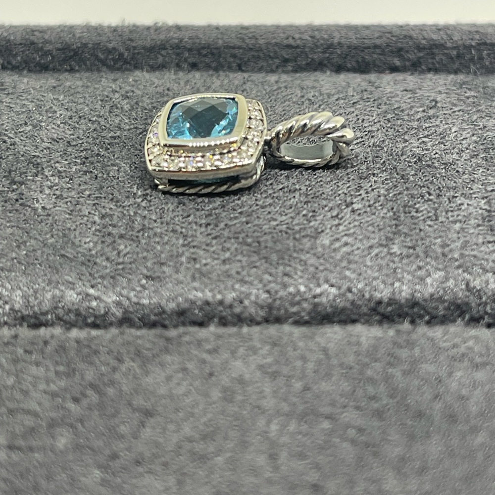 David Yurman Petite Albion Pendant with Blue Topaz and Diamonds - Picture 7 of 10